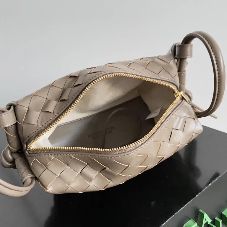 Bottega Veneta Bag 